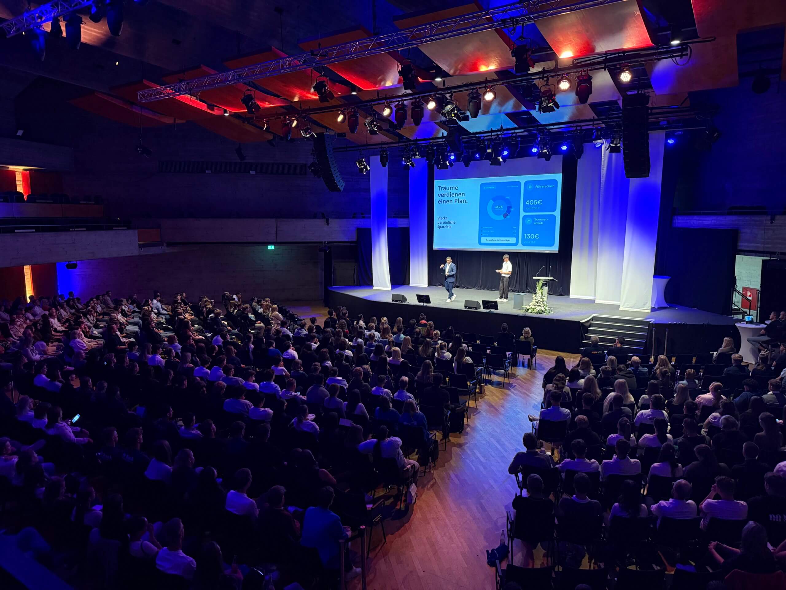 Luca auf der Bühne des VR activestart 2025